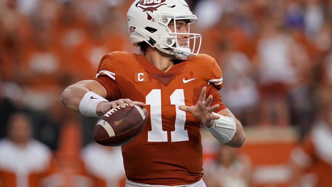 Ehlinger and offense will have to carry No. 15 Texas